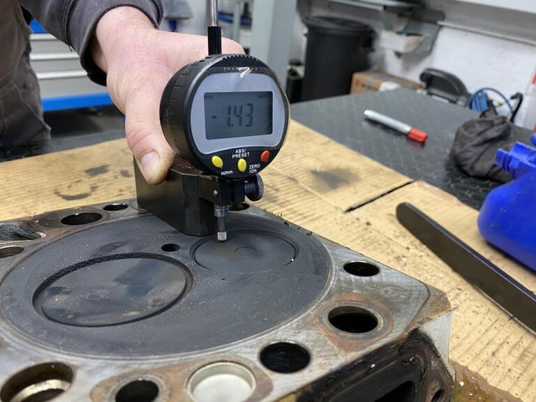 Cylinder Head Inspection